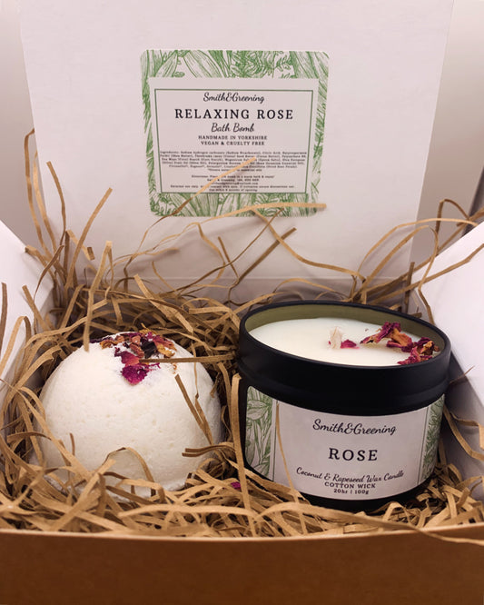 Relaxing Rose Candle & Bath Bomb Gift Set