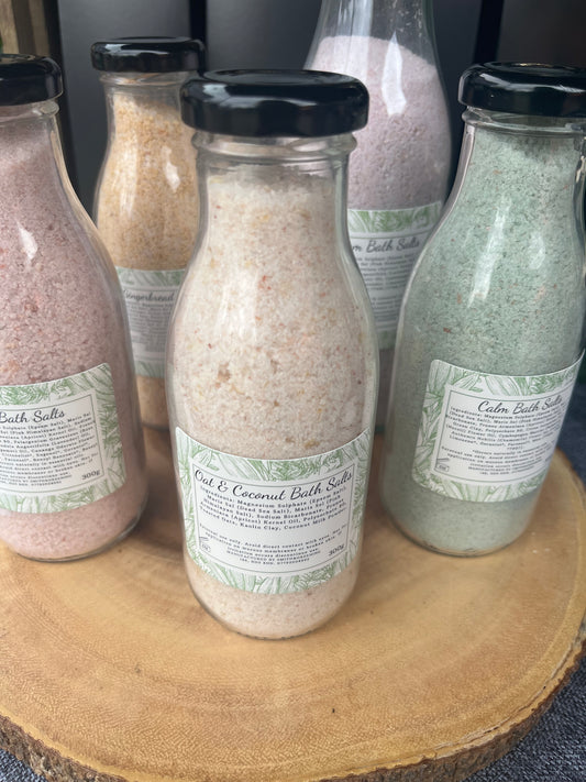 Oat & Coconut allergen free, luxury bath salts with coconut milk powder and toasted oats.