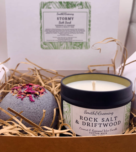 Stormy Candle & Bath Bomb Gift Set