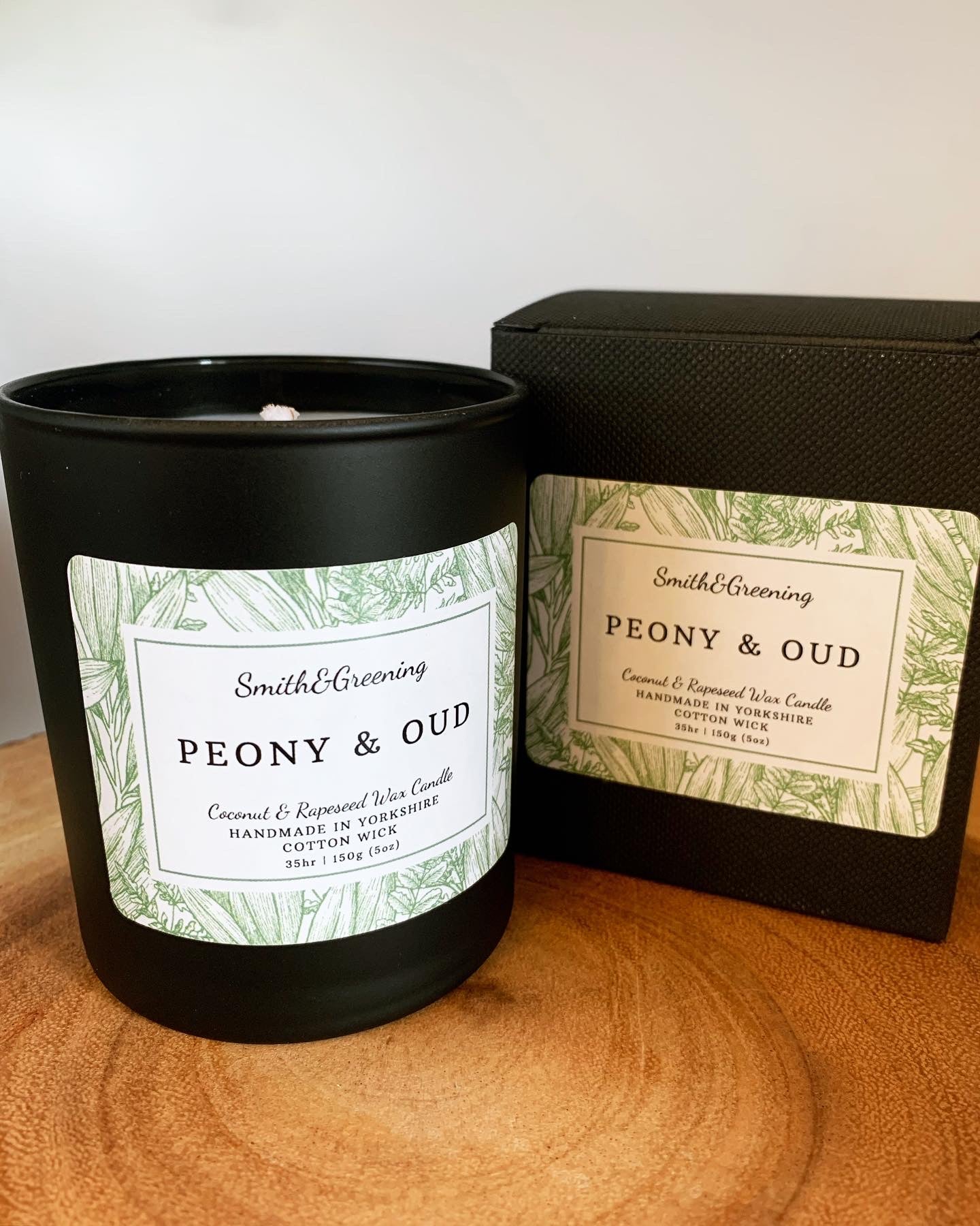 Peony & Oud Coconut Wax Candle. Hand poured, vegan and cruelty free!