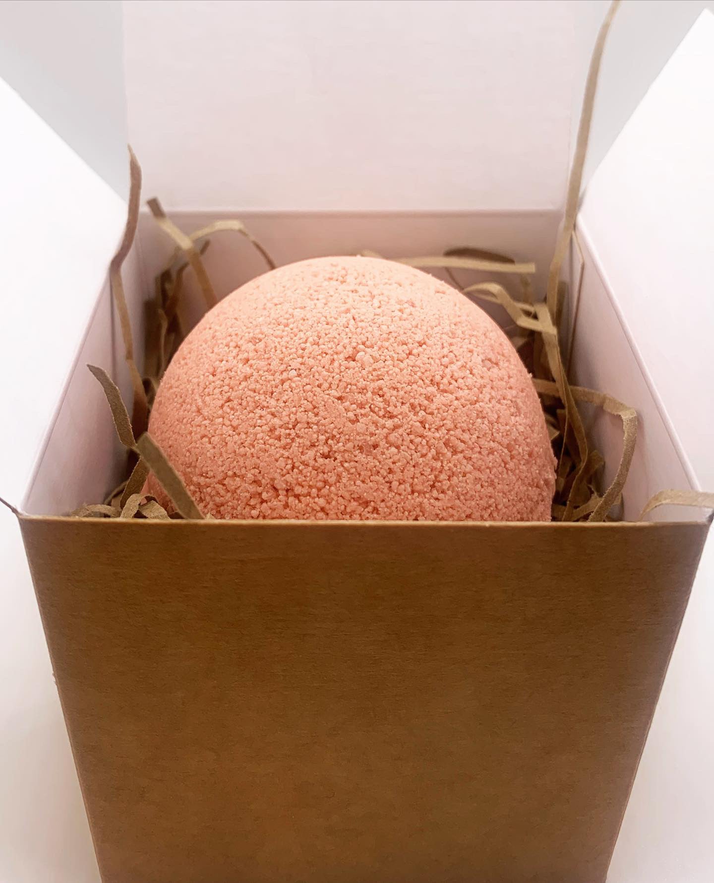 Pink Fizz Bath Bomb